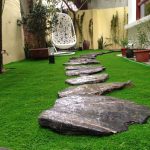 Thảm Cỏ Nhân Tạo Trong Nhà Giá Rẻ – Lựa Chọn Tối Ưu Cho Nhà Bạn